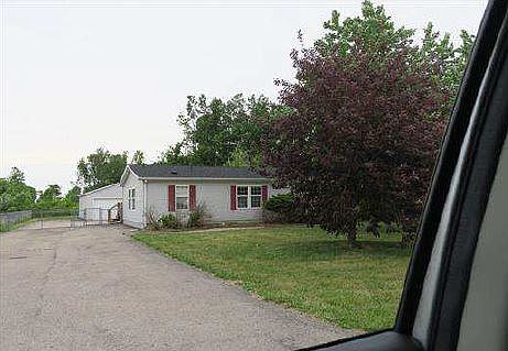 2nd image of 1884 Grandview Dr