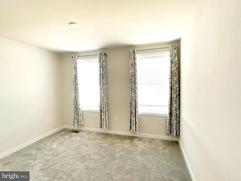 224 Lilac St — Photo 20