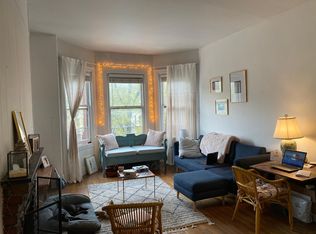 224 Commonwealth Ave APT 8F, Boston, MA 02116