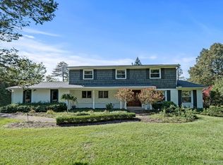 5850 Middlebelt Rd, West Bloomfield, MI 48322