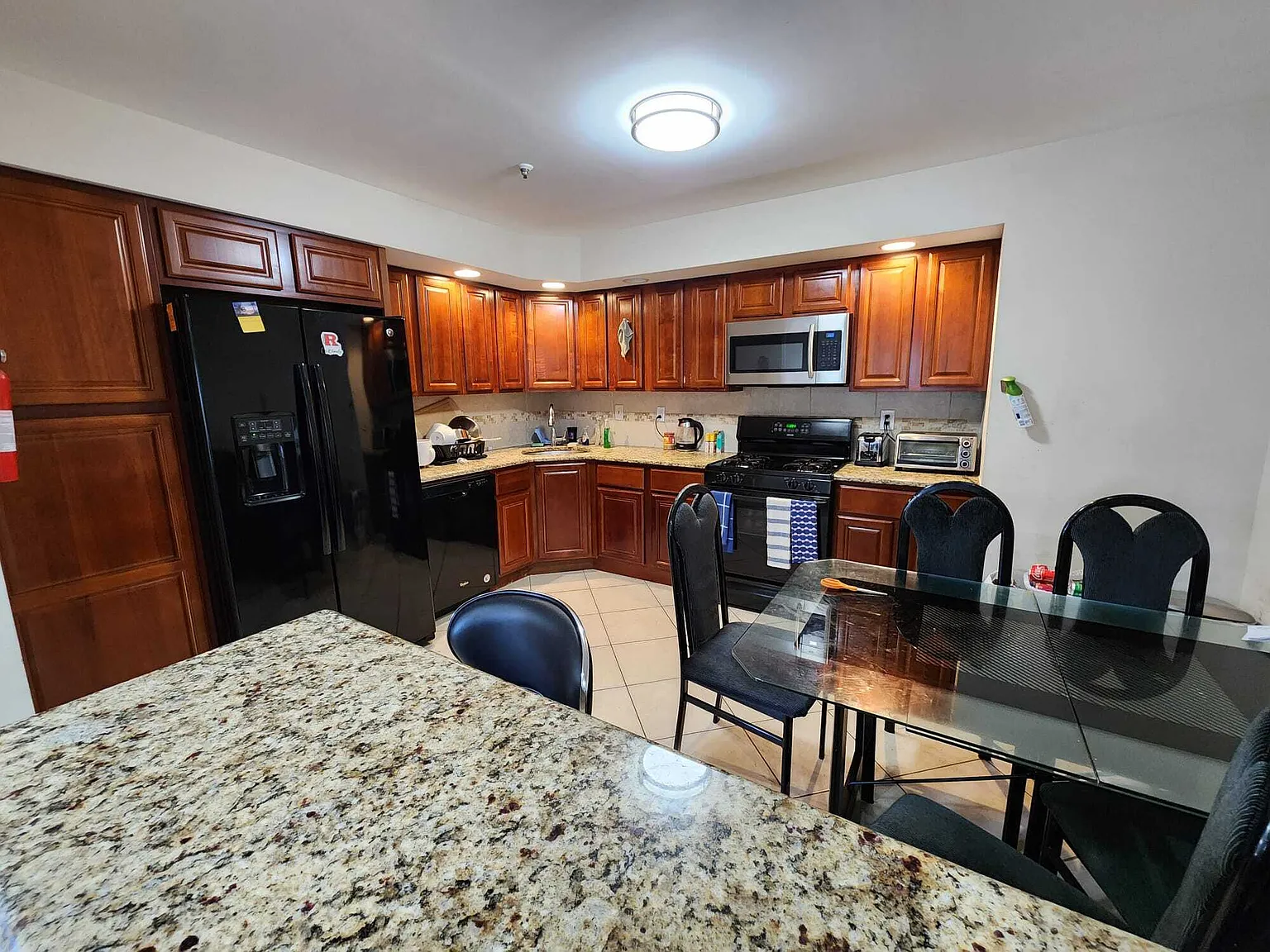 206 Matthews Drive (5 Bed | 3 Bath) (P3 | T1 P... - Downs... — Photo 4