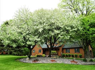 222 N Aurelius Rd, Mason, MI 48854