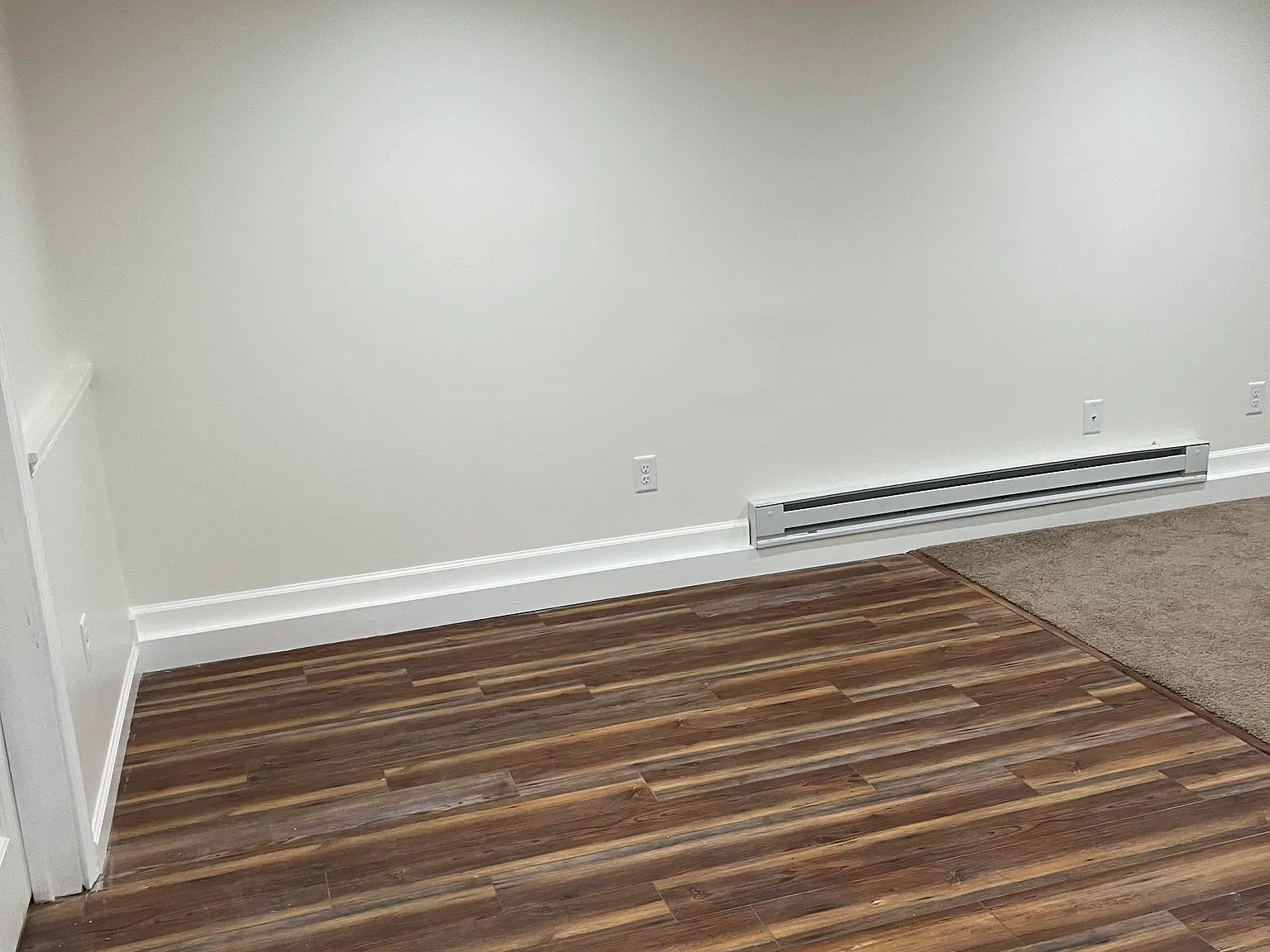 2 bed, 1000 sqft, $1,600 — Photo 4