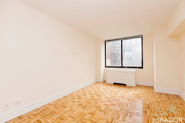 Rented by Mirador Real Estate | media 4