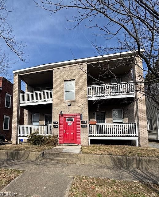 1st image of 816 W 38th St