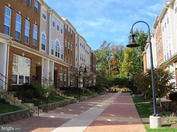 3rd image of 15274 Rosemont Manor Dr #51