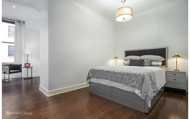 Rented by Douglas Elliman | media 40