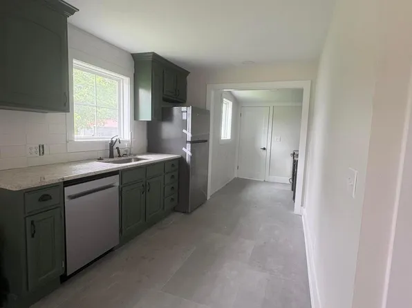 327 Clinton St, Marion, OH 43302