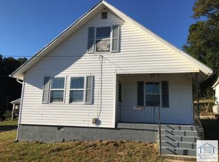 101 Hill St, Stuart, VA 24171