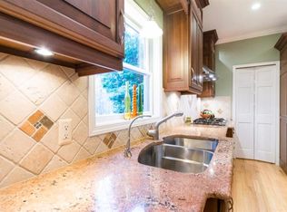 3640 Briarlee Way, Ann Arbor, MI 48103