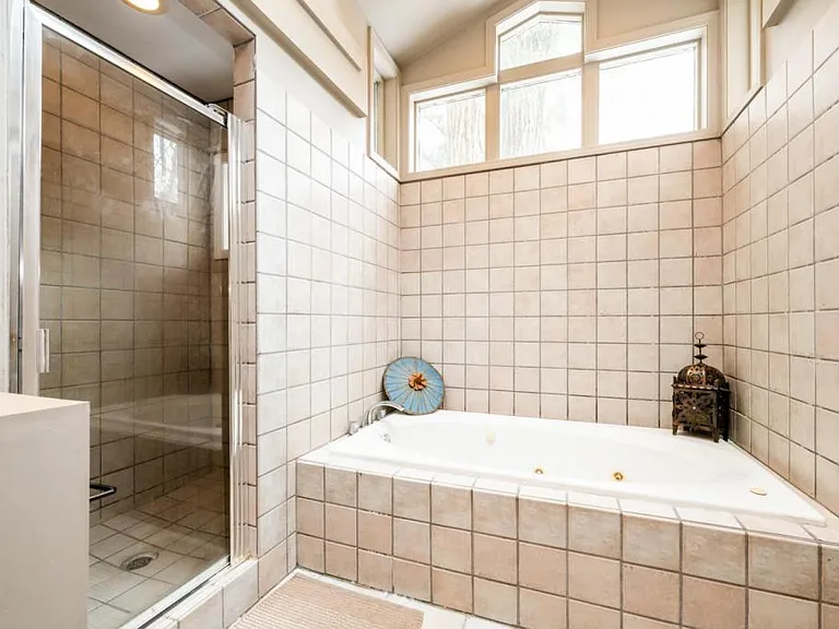 9431 Dunewood Dr — Photo 21