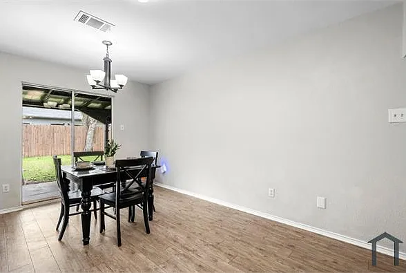 3103 Crownover St — Photo 11