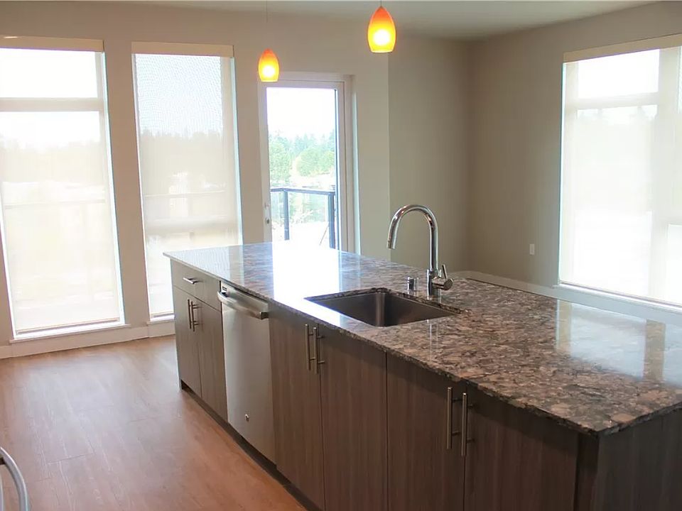 2nd image of 1085 103rd Ave NE APT 420