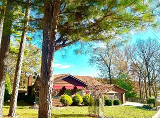 2503 Meadow Ln, Centralia, IL 62801