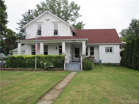 2nd image of 9020 Cayuga Dr