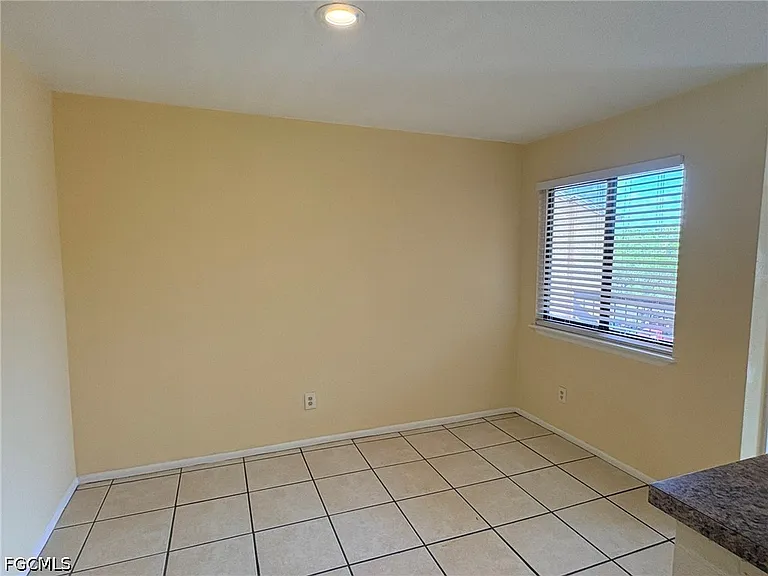 2905 Winkler Ave #719 — Photo 7