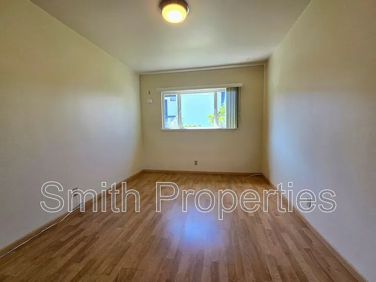 2601 Gates Ave #C — Photo 18