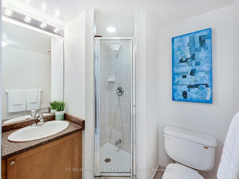 51 Lower Simcoe St #607 — Photo 14