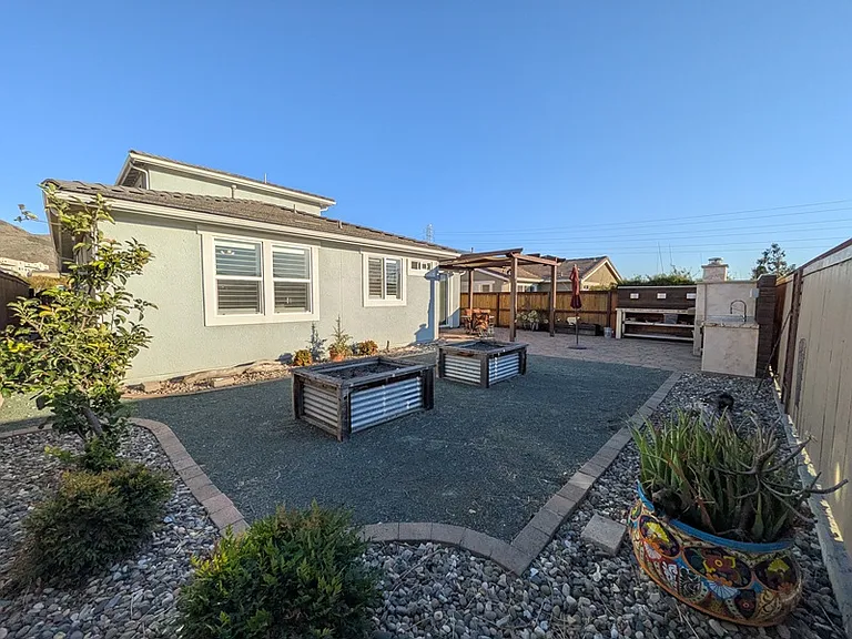 3204 Cherry Ln — Photo 19