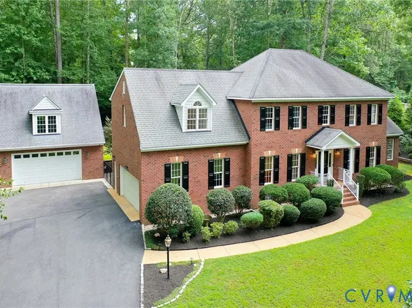 296 1st Flite, Manakin Sabot, VA 23103