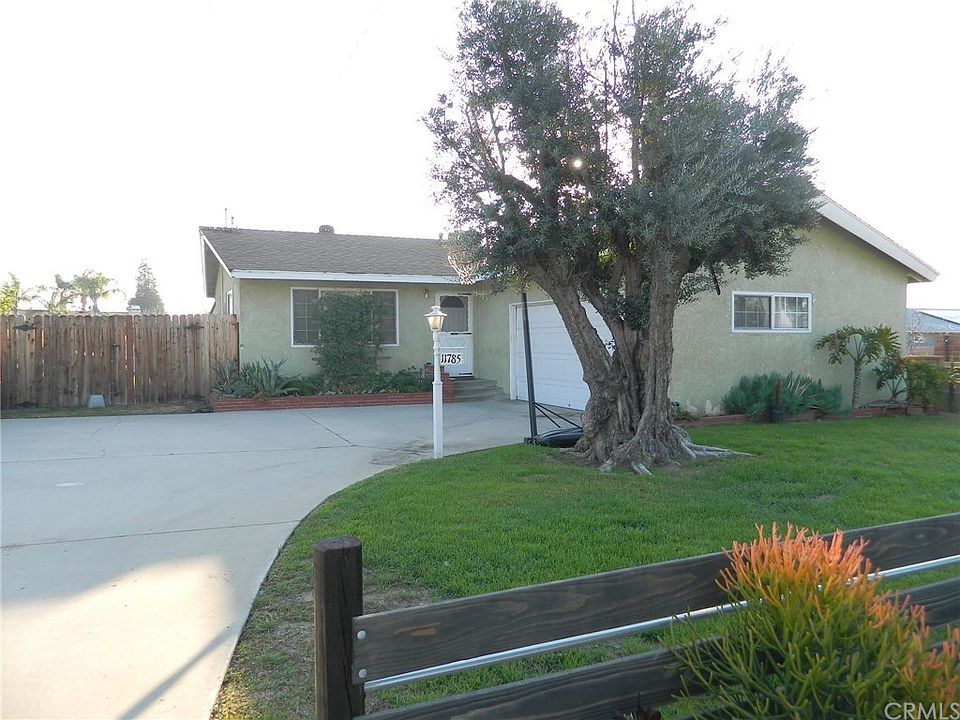 1st image of 11785 Norton Ave