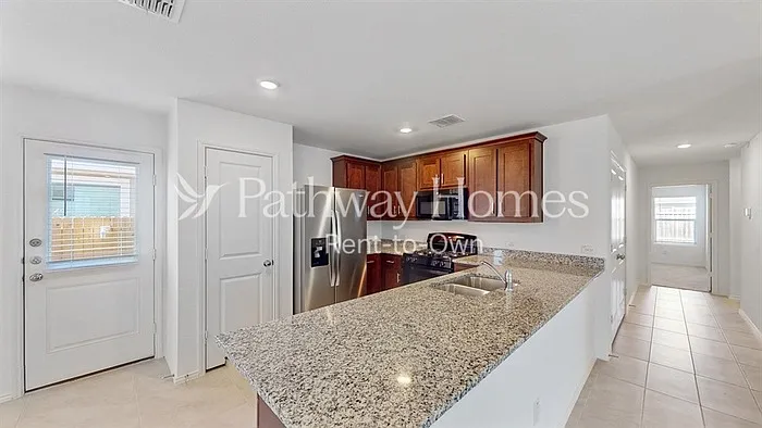 1329 Plum Rd — Photo 11