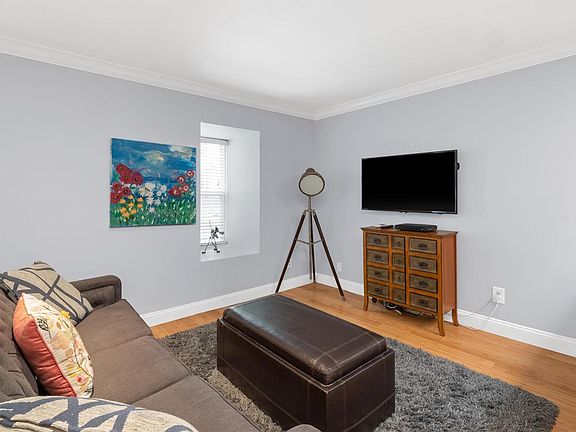 4th image of 4464 McPherson Ave #3-D