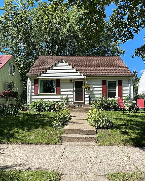 2nd image of 4543 Newton Ave N
