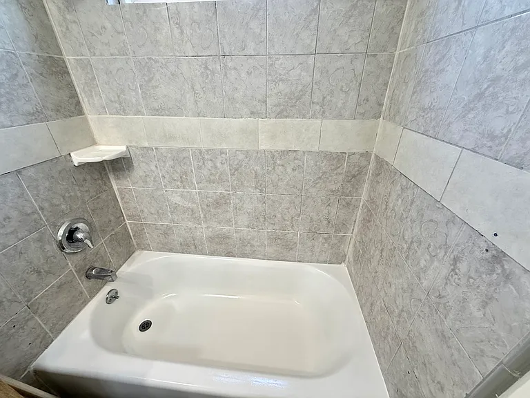 3374 Overland Ave #1 — Photo 16