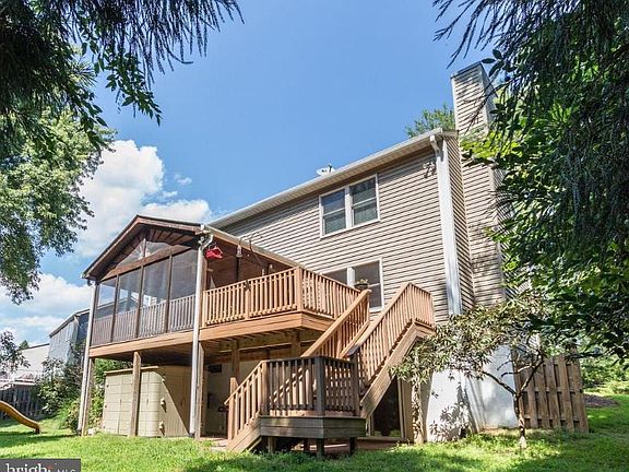 3rd image of 20341 Watkins Meadow Dr