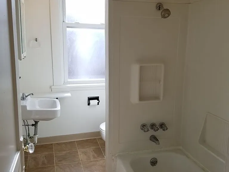 4127 Murray Ave — Photo 6