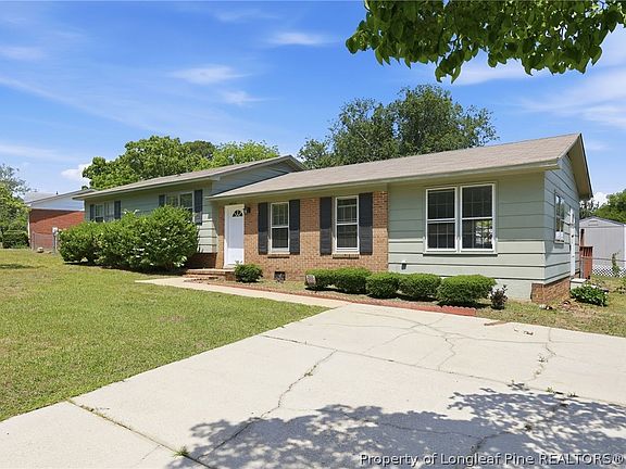 3rd image of 4806 Hurley Dr