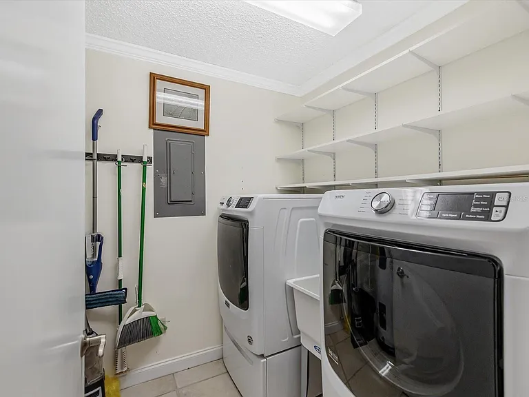 413 S Bayshore Blvd #4 — Photo 19