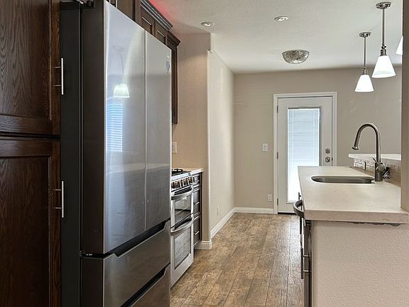4th image of 1017 Perdew Ave