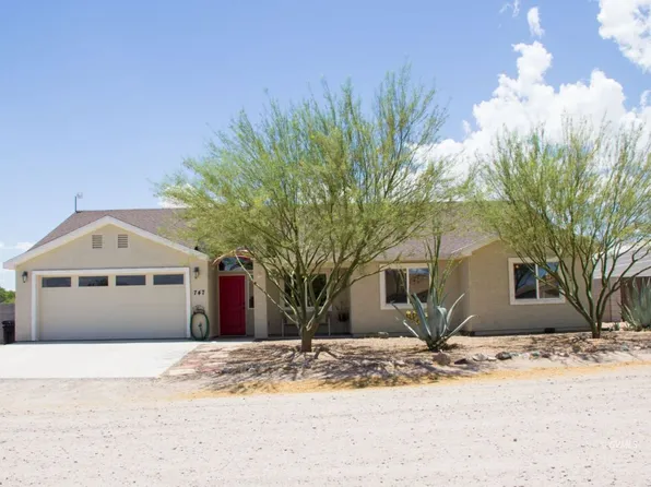747 E 79th St, Safford, AZ 85546