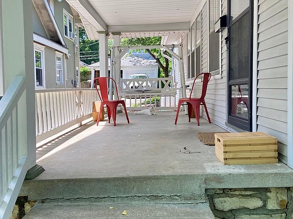 5th image of 6120 Charlotte St