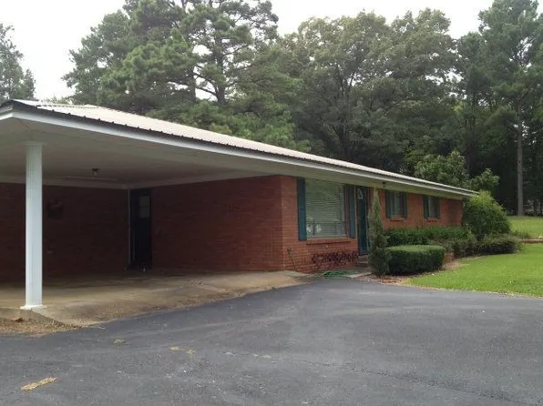 109 Bullard Ave, Pittsboro, MS 38951