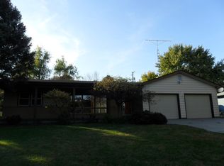 209 Moody Dr, Hamburg, IA 51640