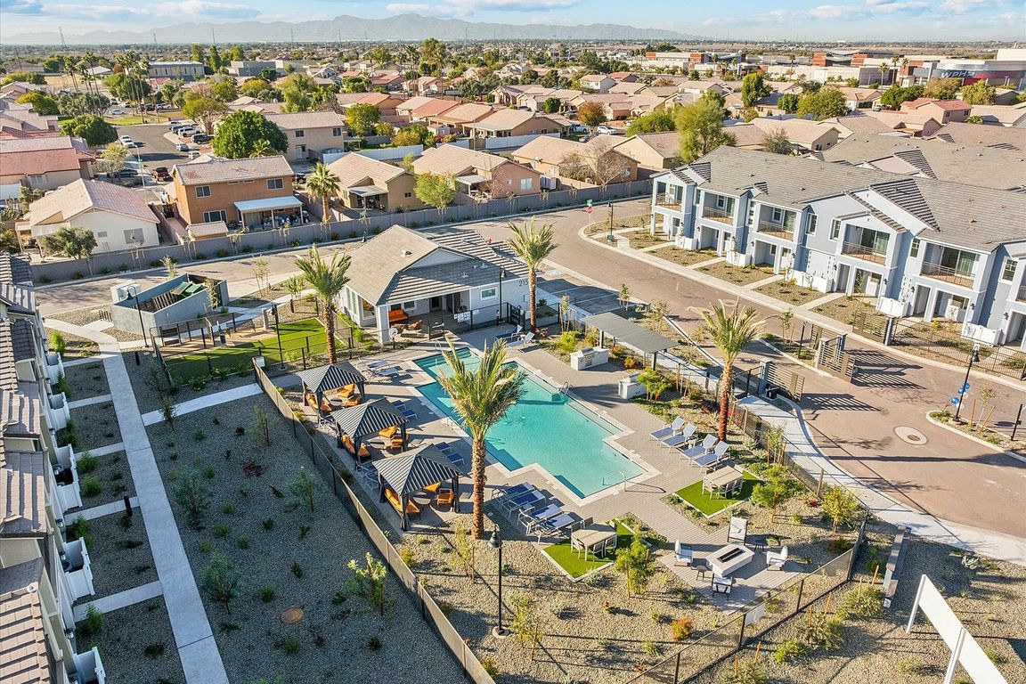 Rev3 at Encanto West