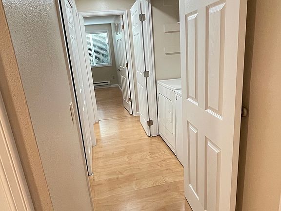 5th image of 14130 NE 7th Pl