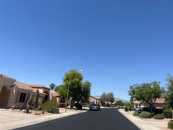 4th image of 18431 W Maui Ln