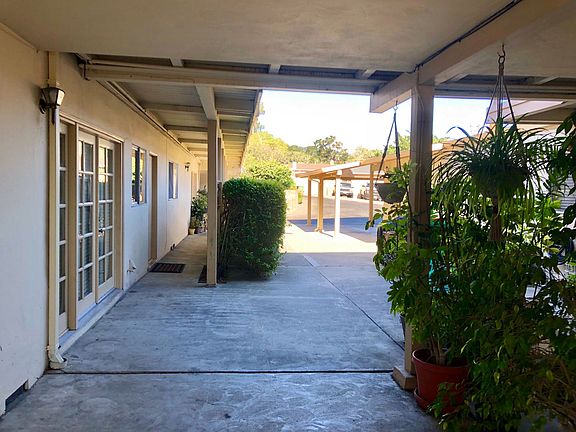 4th image of 5 Monte Vista Dr APT 6