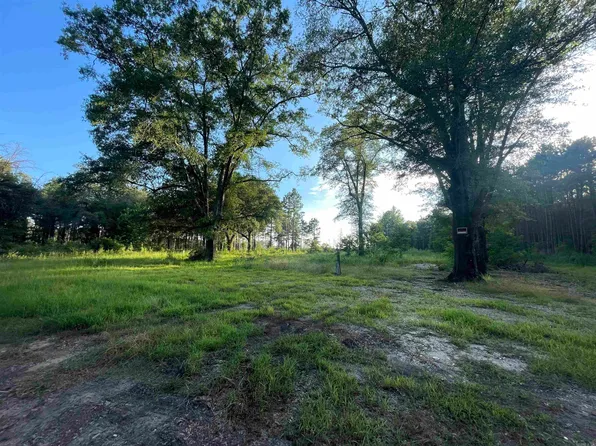 2222 Calhoun #10, Hampton, AR 71744