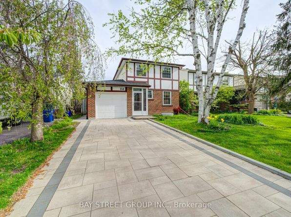 154 Thoms Cres, Newmarket, ON L3Y 1E1