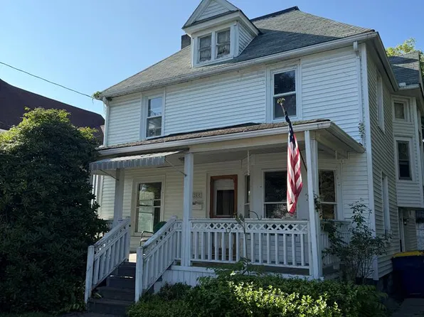 209 E Pine St, Athens, PA 18810