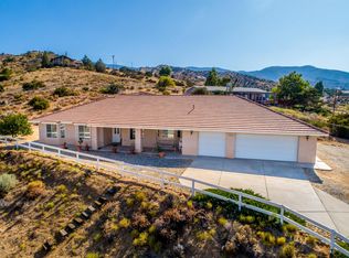 3281 Snowline Dr, Pinon Hills, CA 92372