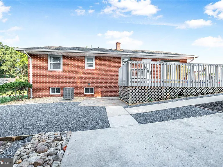 3510 Duke St — Photo 16