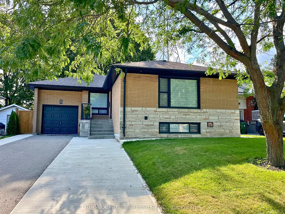 48 Lloyd Manor Rd #LOWER