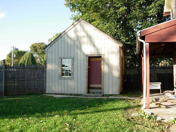Summer Kitchen