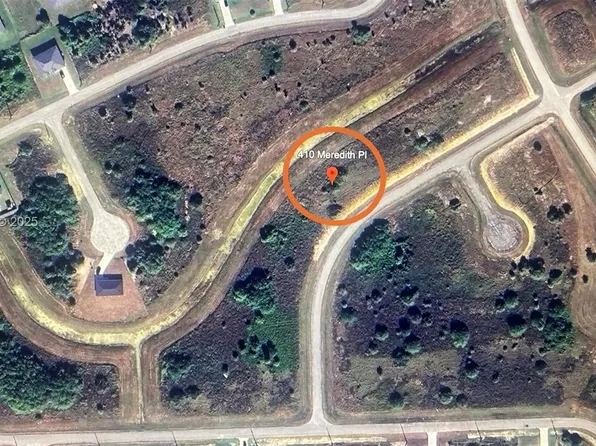 410 Meredith Pl, Labelle, FL 33935